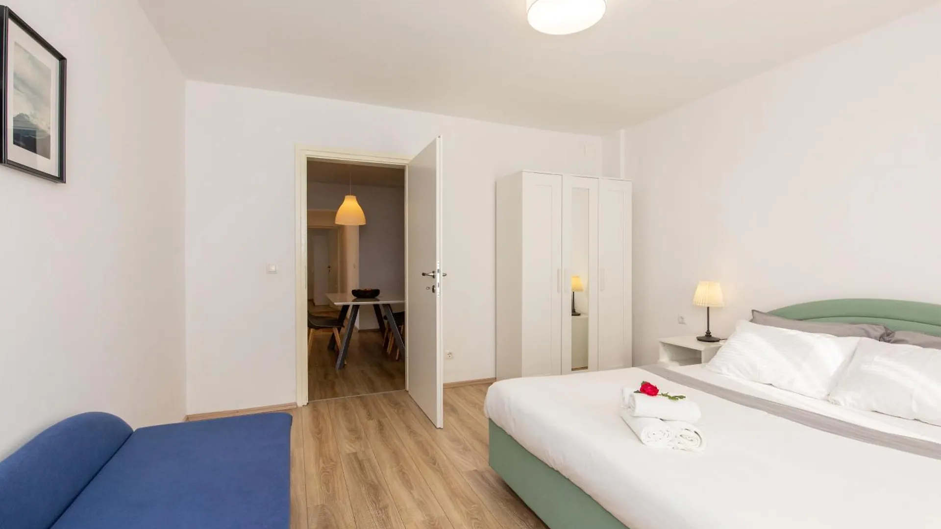 Apartments And Rooms With Parking Space Njivice, Krk - 17010 Affittacamere Njivice