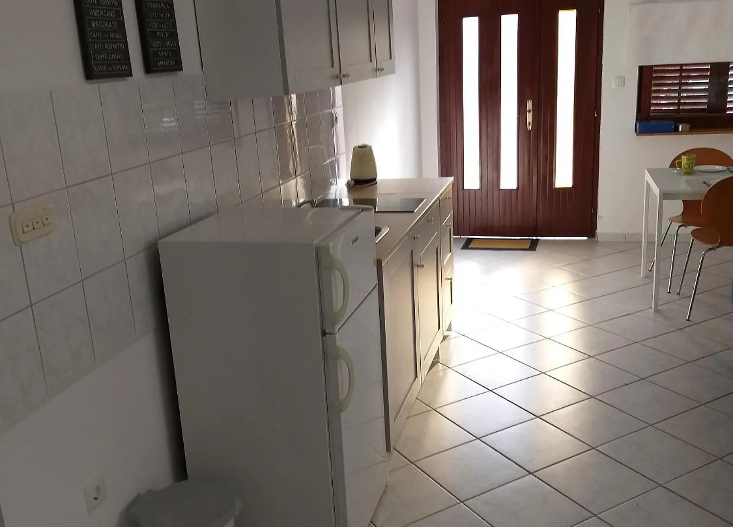 Affittacamere Apartments And Rooms With Parking Space Njivice, Krk - 17010
